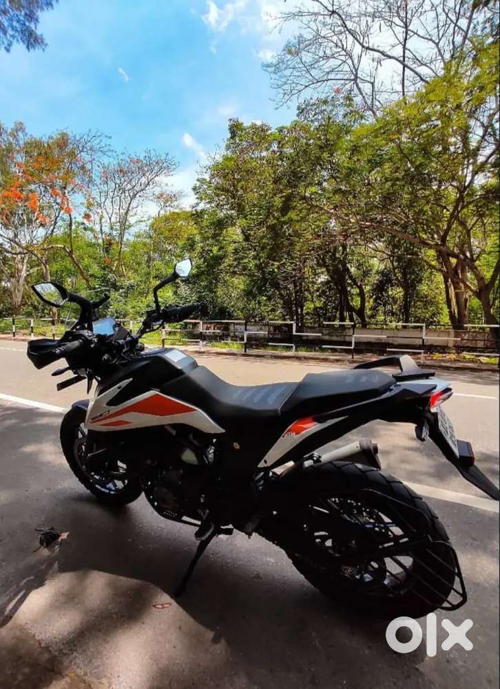 KTM ADVENTURE 390 2021 MODEL