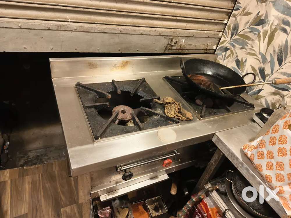 Cooking Range of 2 burner,double door fridge,Iron rack,Food Display