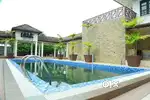 11000sqft indipendant bungalow in 90cents land near crown plaza maradu
