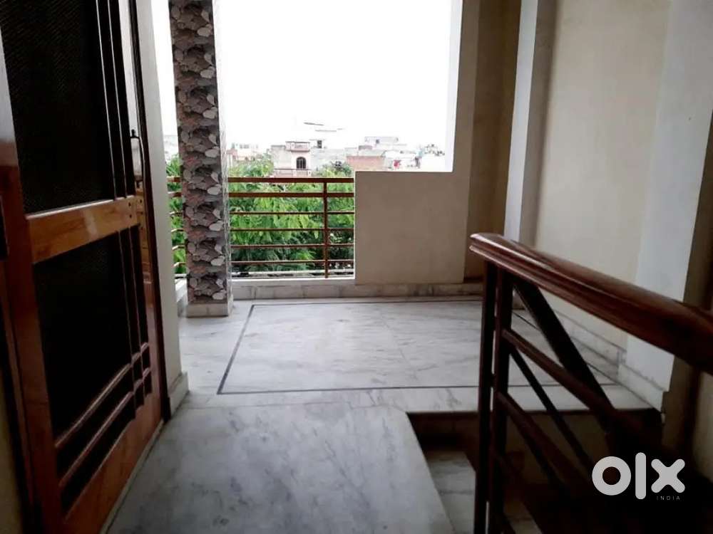 806, ashirwad, sector 3, eldeco udyan 2, raebareli road,lko