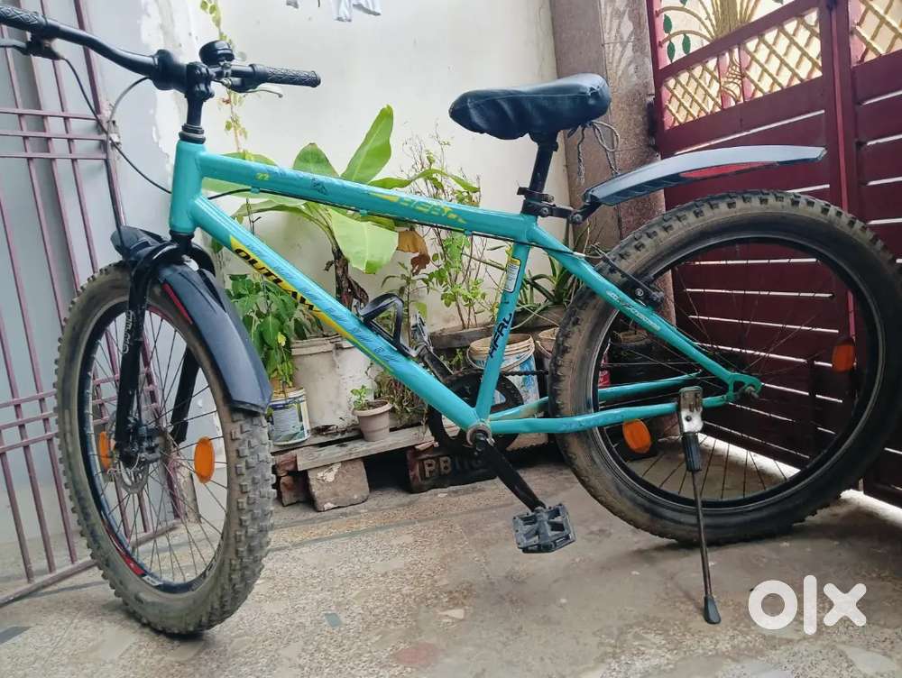 Hero thick tyre bicycle
