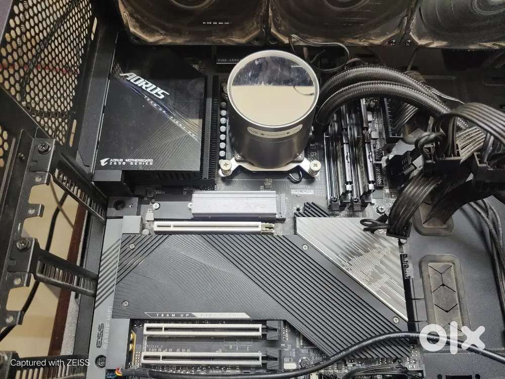 Gigabyte Z690 Aorus Master Motherboard