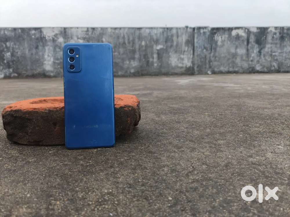 Samsung galaxy M52 5G 6/128 only Mobile and bill