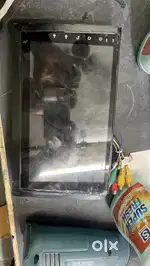 CAR SCREEN