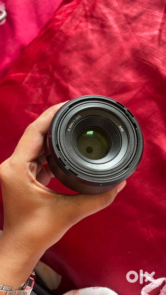 Sony FE 50mm f/1.8 Prime Lens  Excellent Condition  Full Frame