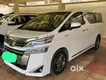 Toyota VELLFIRE 2.5 Executive Lounge, 2020, Diesel