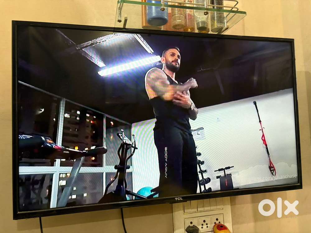 TCL TV 40 inches big size full HD