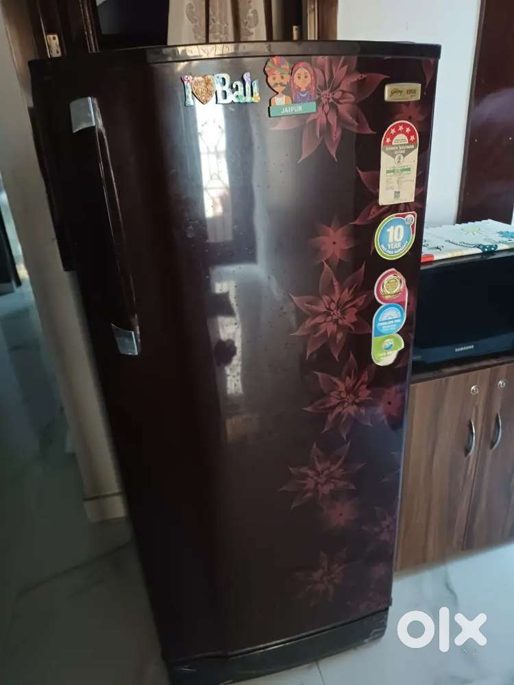 Refrigerator for sale