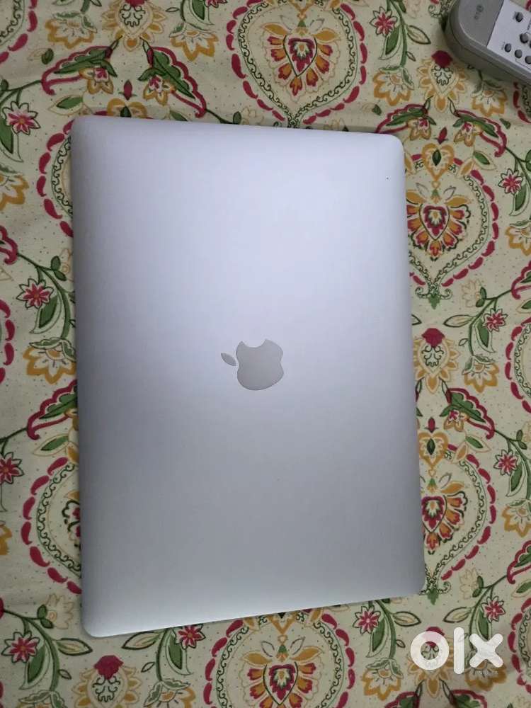 Apple Macbook Air M1