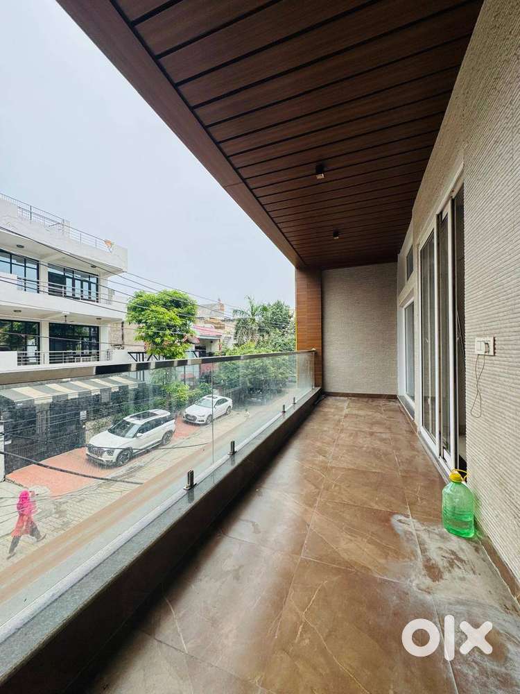 Independent 3Bed with Parking in Vaishali sec-4