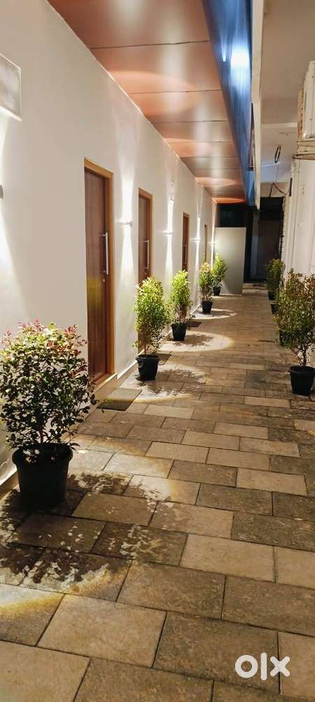 House Keeping male staffs