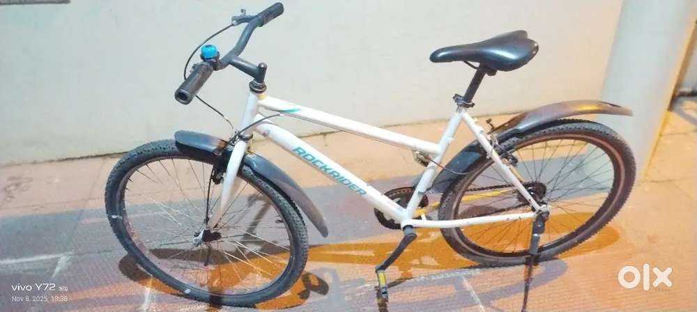 Btwin Rockrider cycle st20 lf cycle for sale. Kodipalya Kengeri