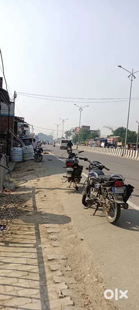 40 Number Gomti chauraha k pass