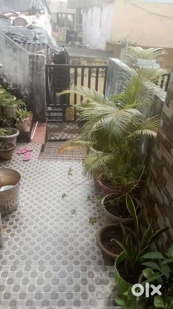 One Room, Washroom, Front side open area