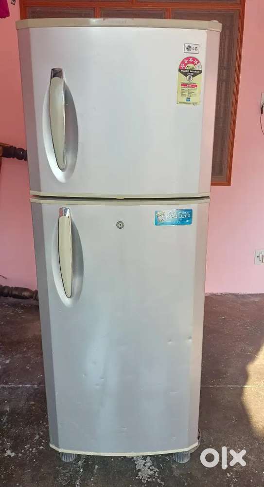 Fridge is just 9500 rupay only