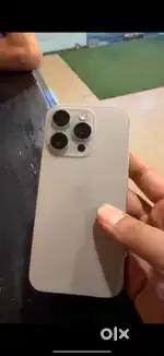 Iphone 15 pro 128gb natural titanium