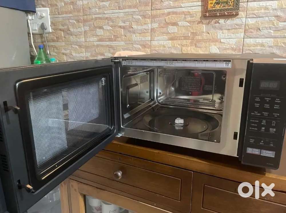 Need maharashtrian  cook female