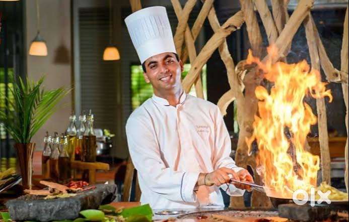 Sr . Cook And Assistant for Food Shop