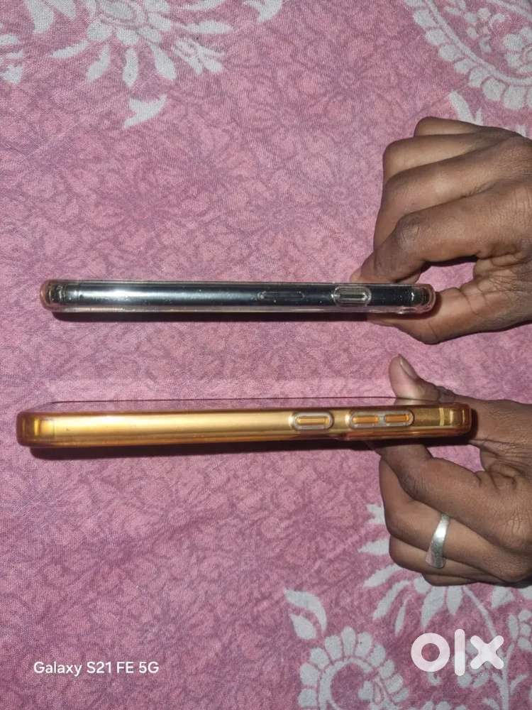 ORIGINAL APPLE I PHONE 7 AND,,, SAMSUNG GALAXY S21 FE 5G 8/256 GB