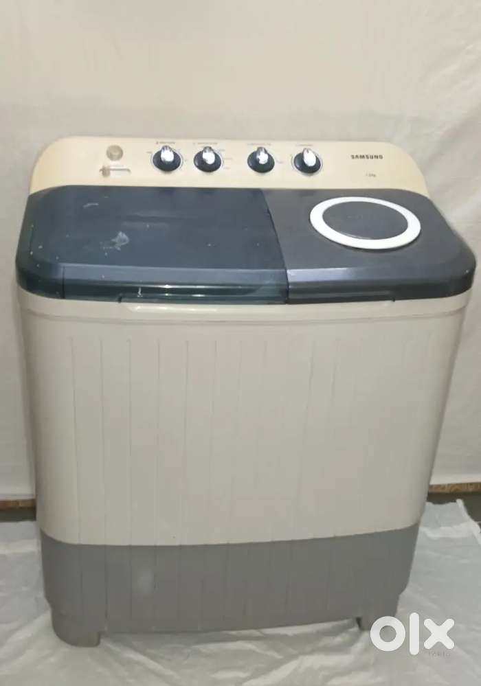 Samsung 7.5 kg semi-automatic washing machine