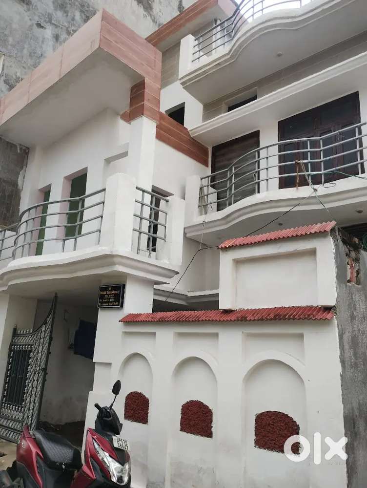 I am giving my house at rent near huda masjid