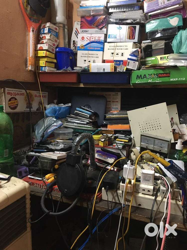All model phone spot service