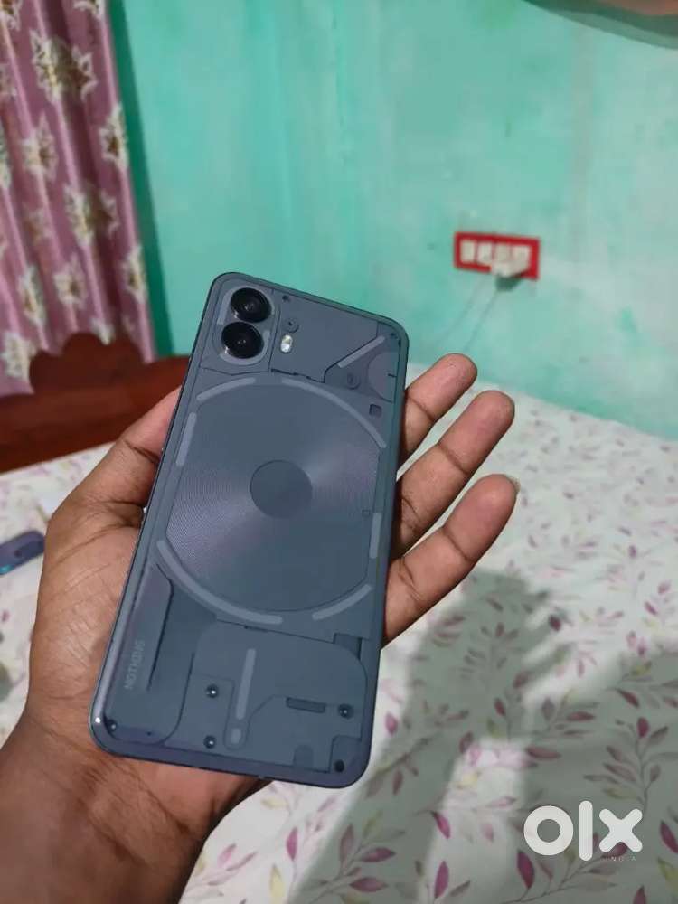 Nathing phone 2 -  8 / 128