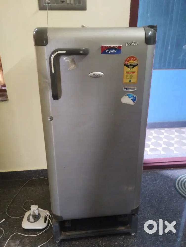 Whirlpool 2010 Model Fridge