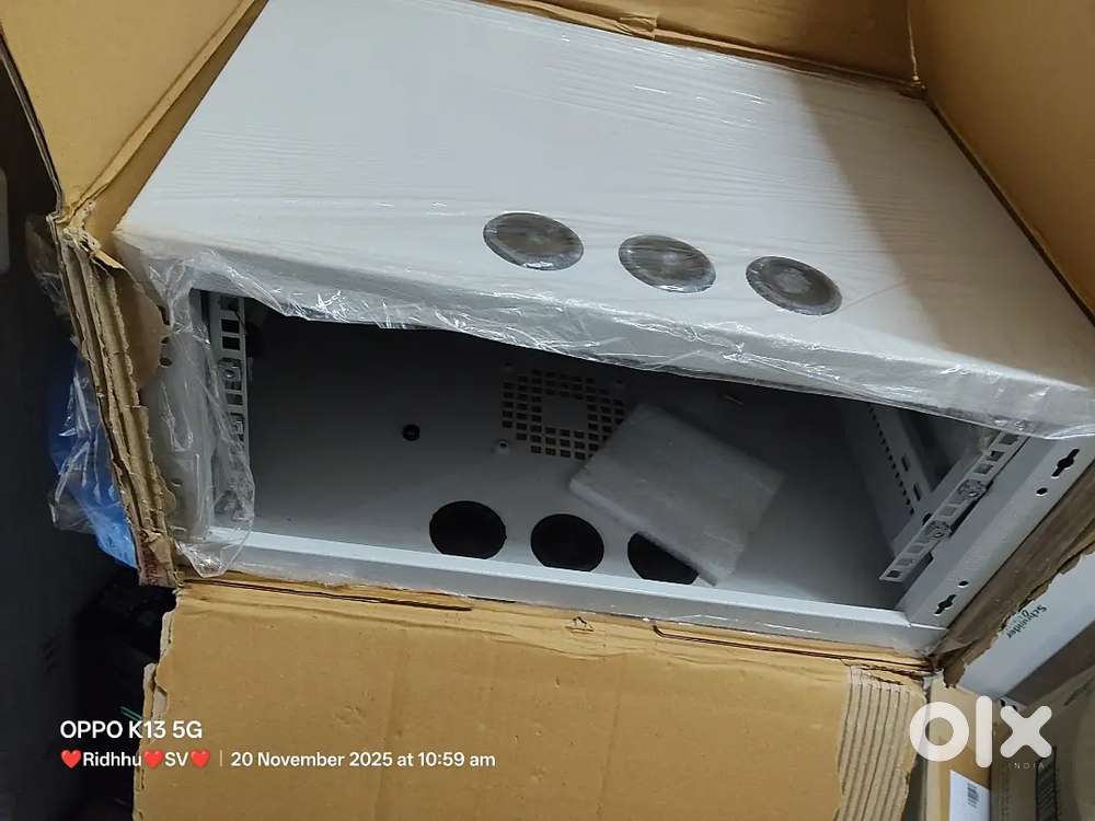 CCTV tv wall mount rack new, not used