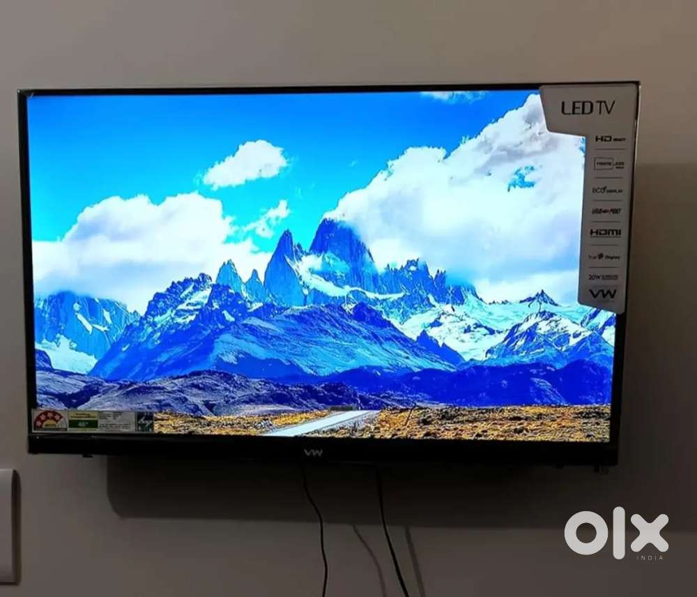 VW 80 cm (32 inches) Frameless Series HD Ready LED TV VW32A (Black)