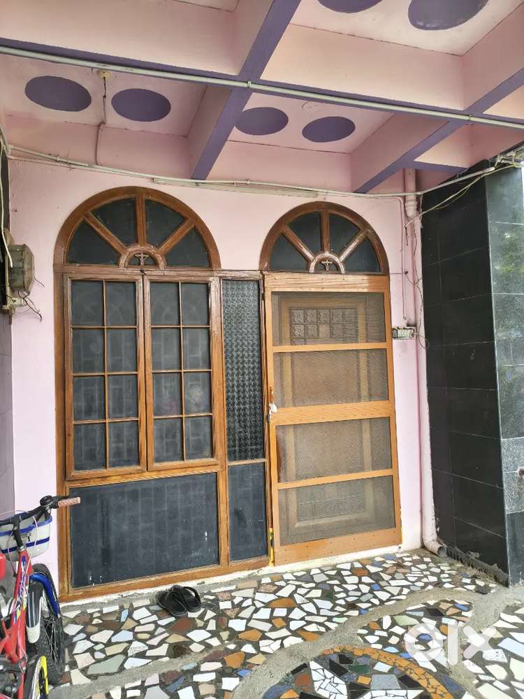 Rent Strictly for Families. Suitable for small family.