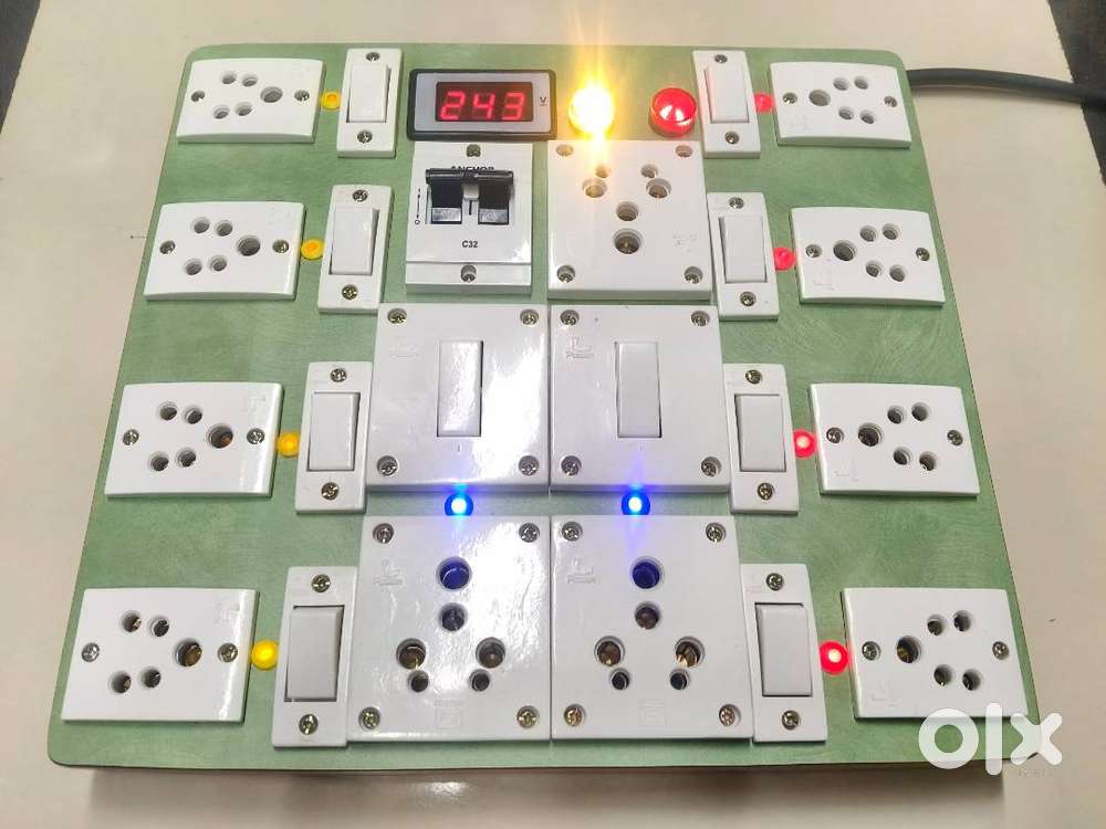 Commercial LED Wooden Made Heavy Power Supply Non Modular Sockets 3 Co