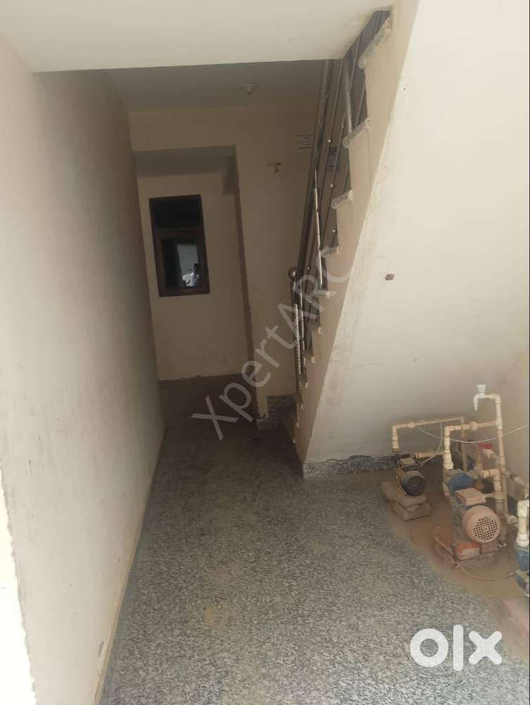 2 BHK Apartment in Niwaru