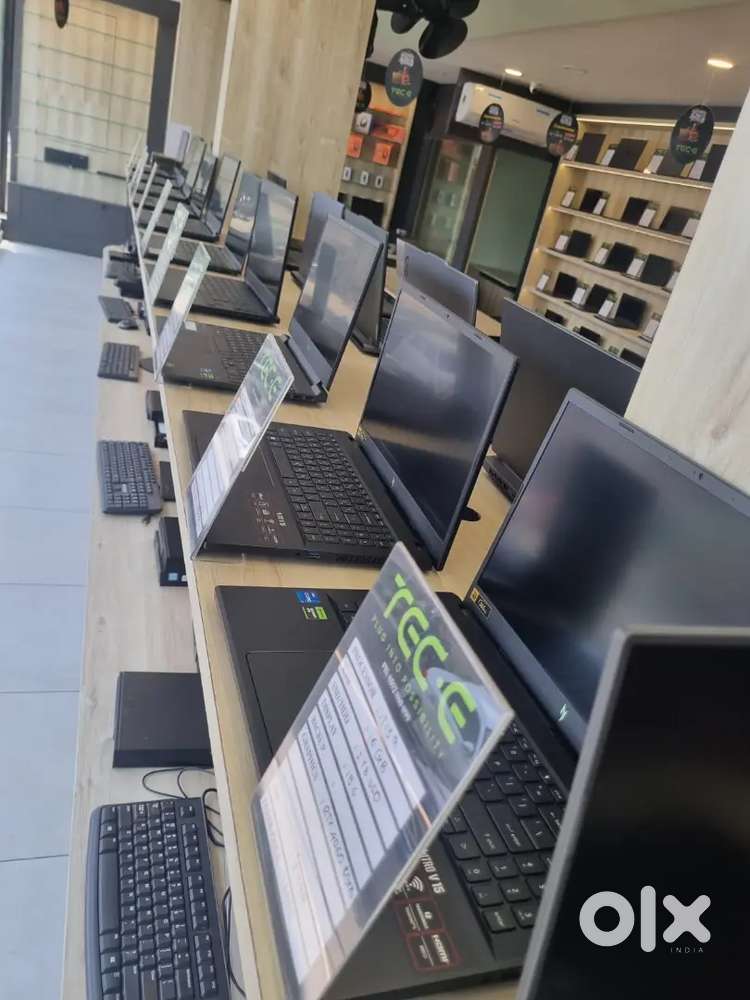 GAMING LAPTOP ന്റെ കൂടുതൽ കളക്ഷൻ