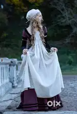 Costumes designers (only females)