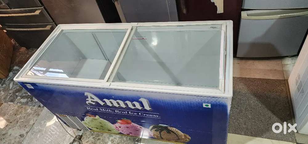 Frezzer box 550lit big size Glass top slide for sale