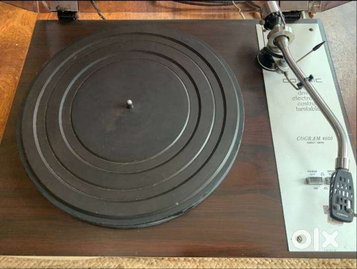 VINTAGE COSMIC : COGRAM-4000 TURNTABLE,COVOX-4500 SPEAKERS, LP RECORDS
