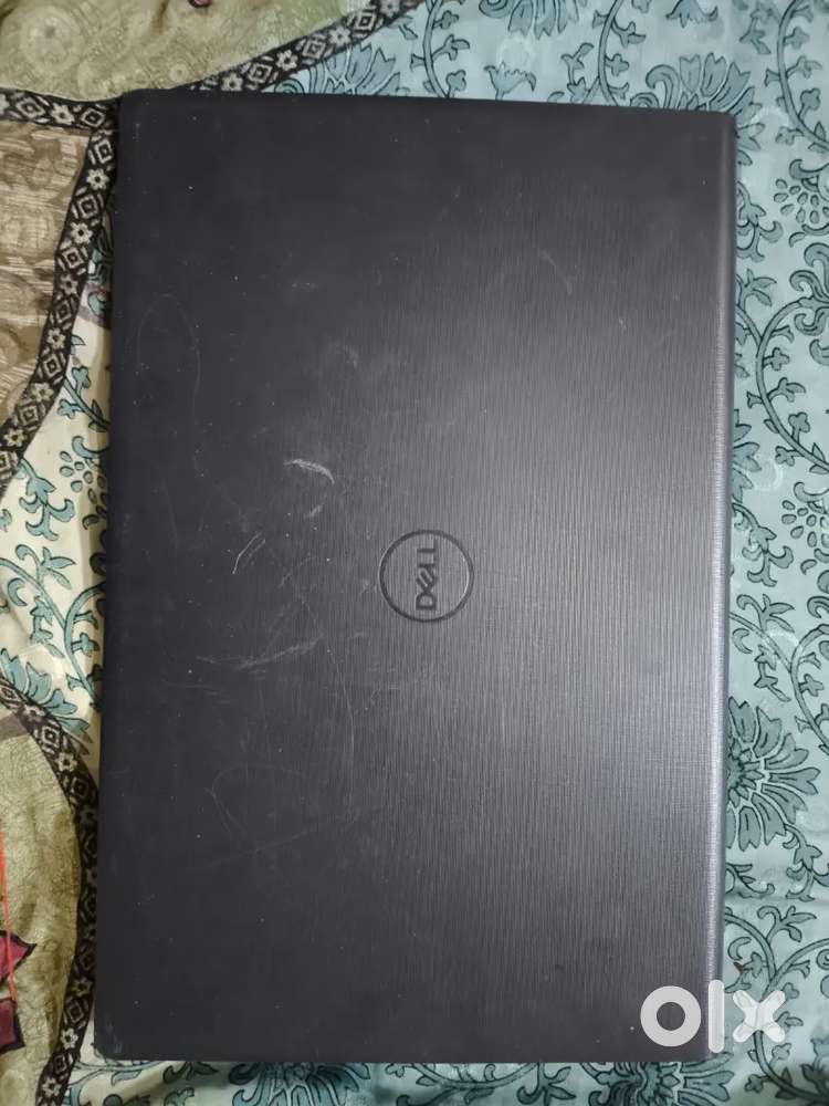 Dell Vostro 3520