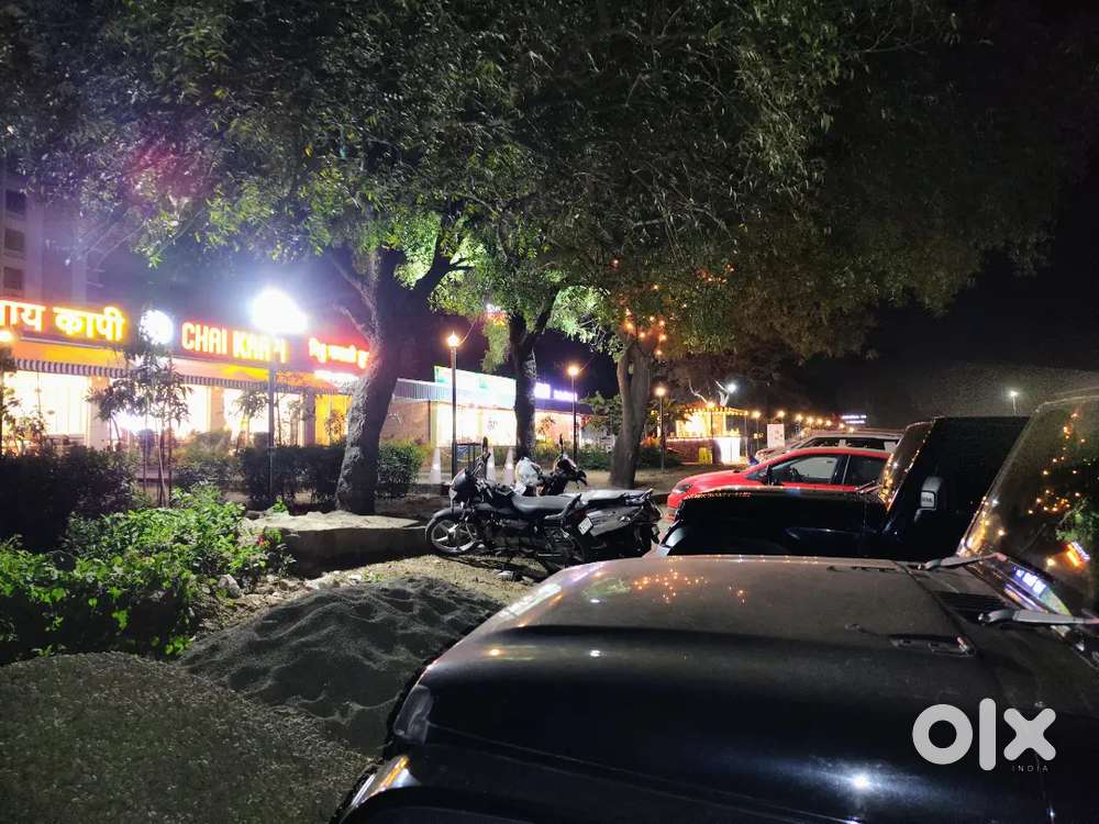 Highstreet location on Pune Mumbai highway