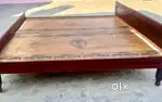 Double bed without box