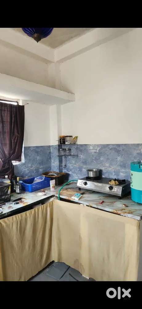 1bhk sharing for Bachlors and furnished with all amenities