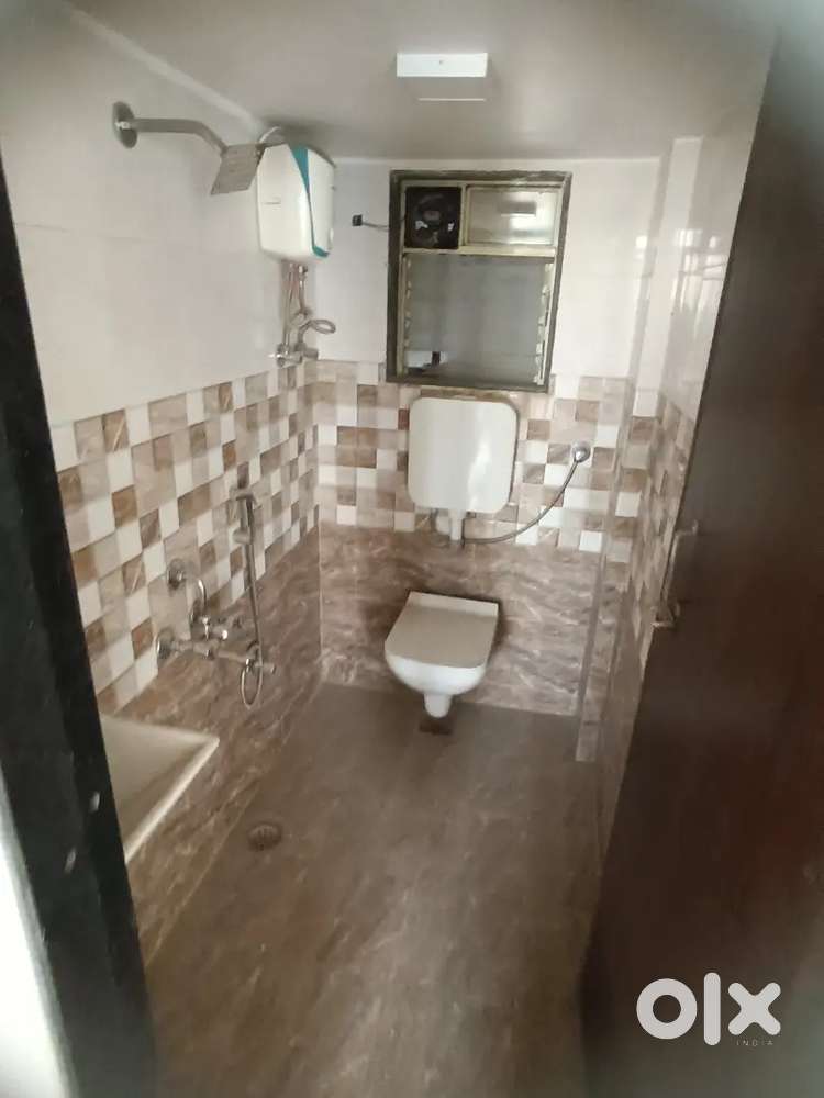 1 bhk flat in naighaw east near sunteck project