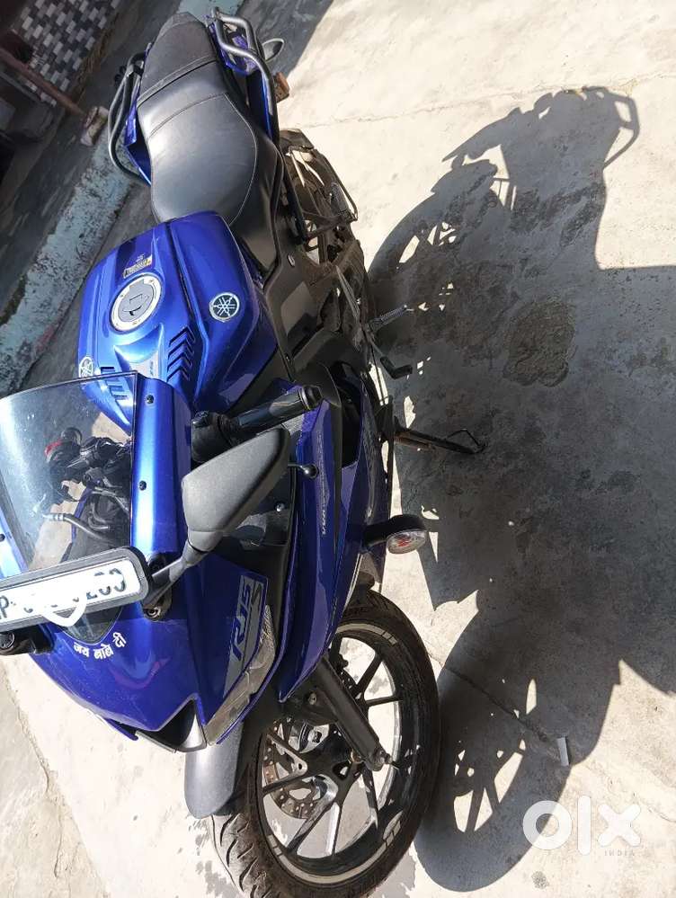 Brand new Yamha R15 v3