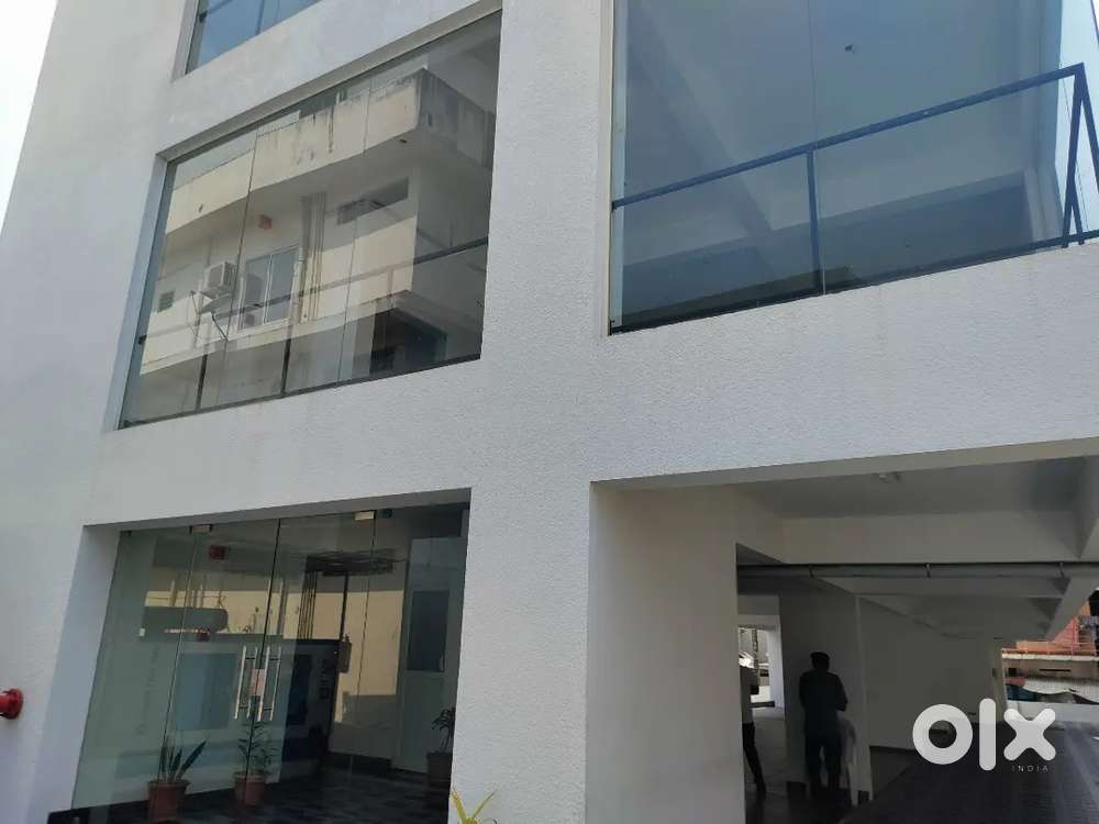 Brand new commercial building for rent at Kumarapuram