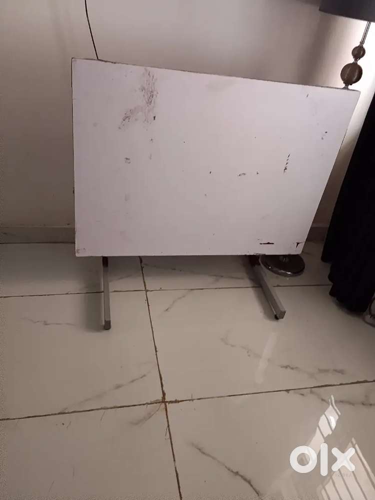 Architec, artist , engineer,crafting & drafting table