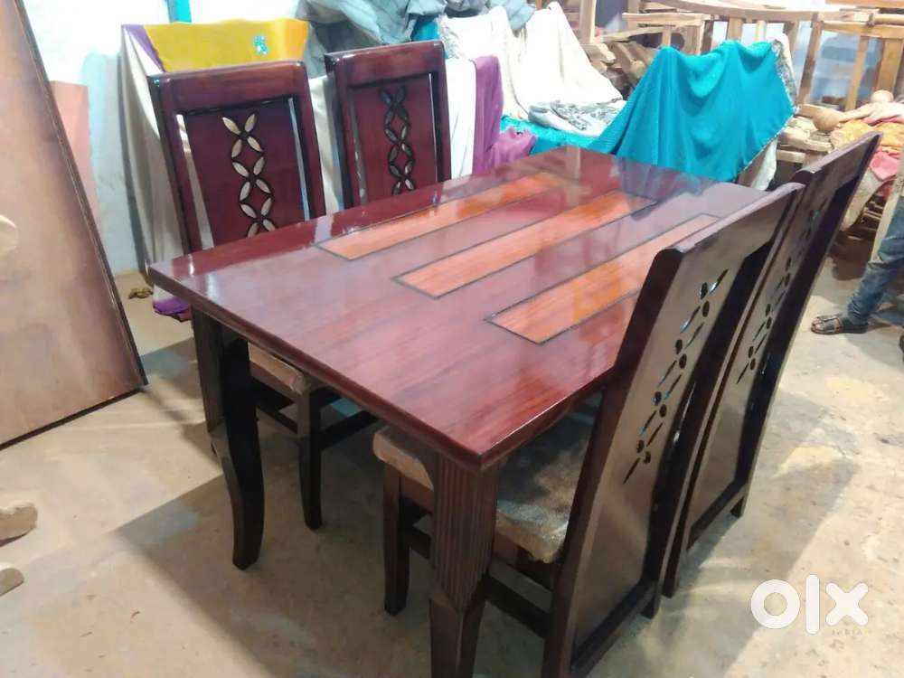 Dining table available in STARF FURNITURE