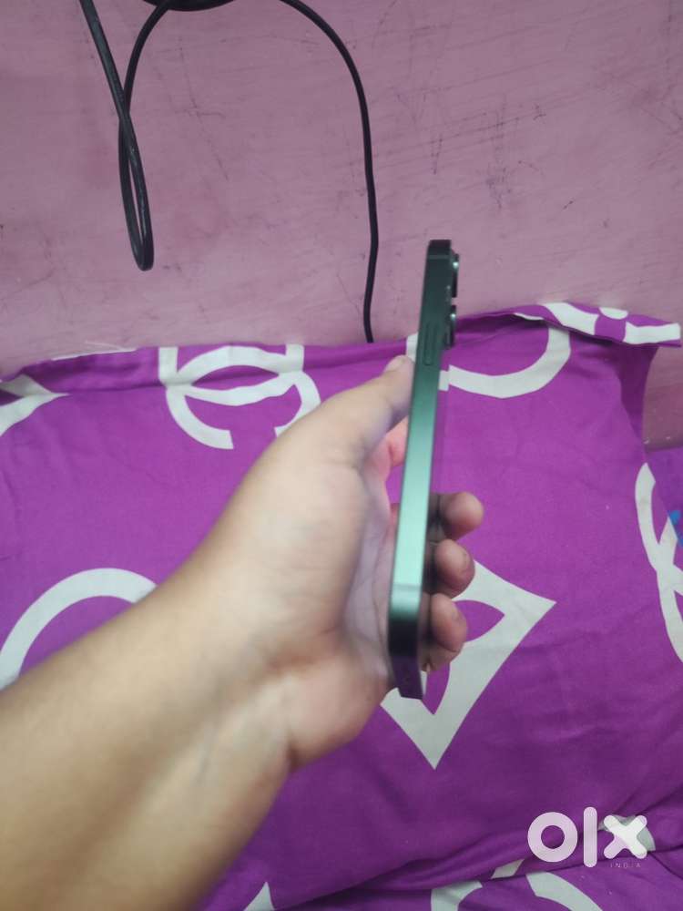 I PHONE 13 1 YEAR WARRANTY CASHIFY BEST PRICE PHONE NEW CONDITION