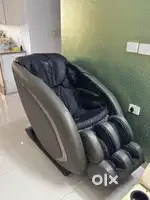 Konfo Massage Chair (cover needs to be replaced)
