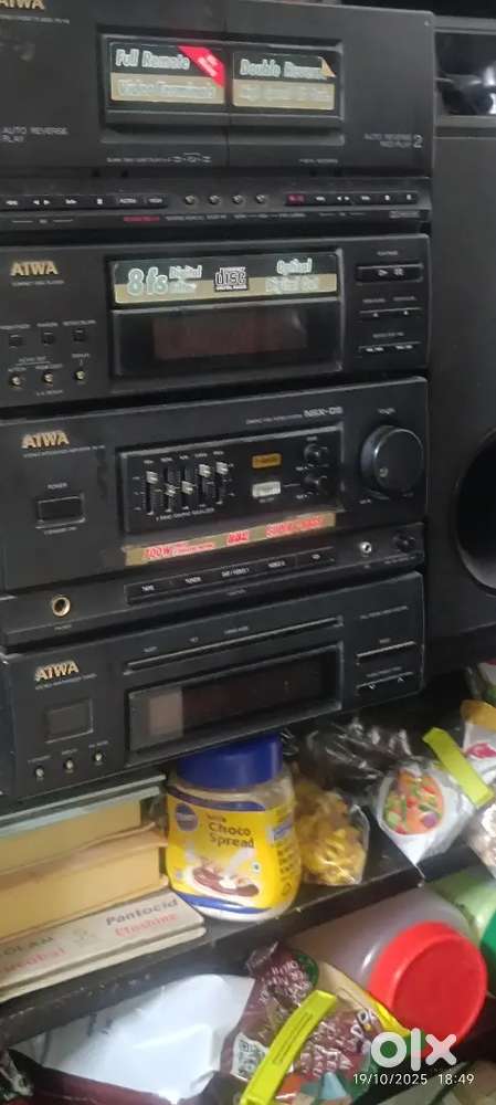 Aiwa music system,only speakers t