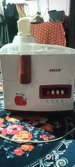Juicer mixer grinder with 2 jugs